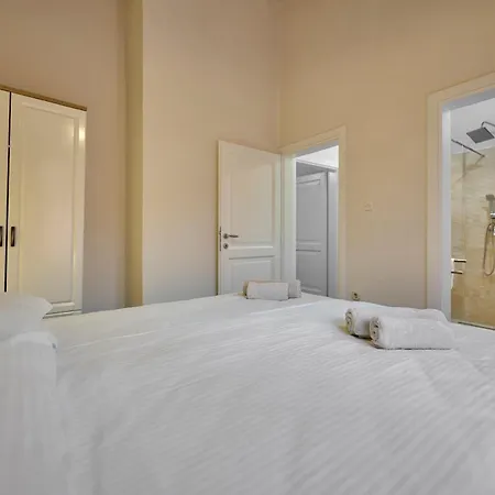 Villa Spadici 80m From The *