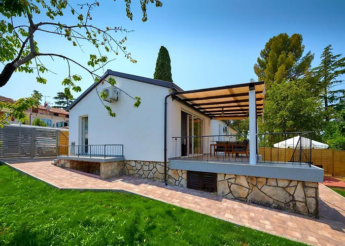 Spadici 80m From The Villa