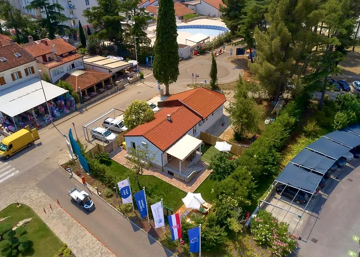 Villa Spadici 80m From The *