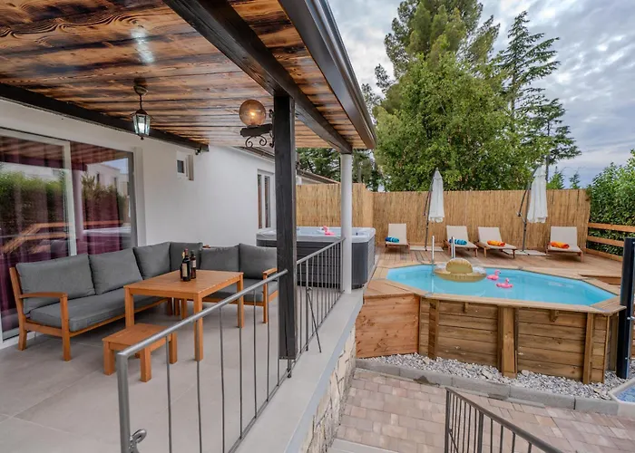 Villa Spadici 80m From The Porec