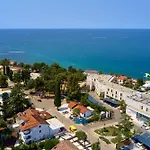Spadici 80m From The *