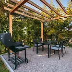 Spadici 80m From The
